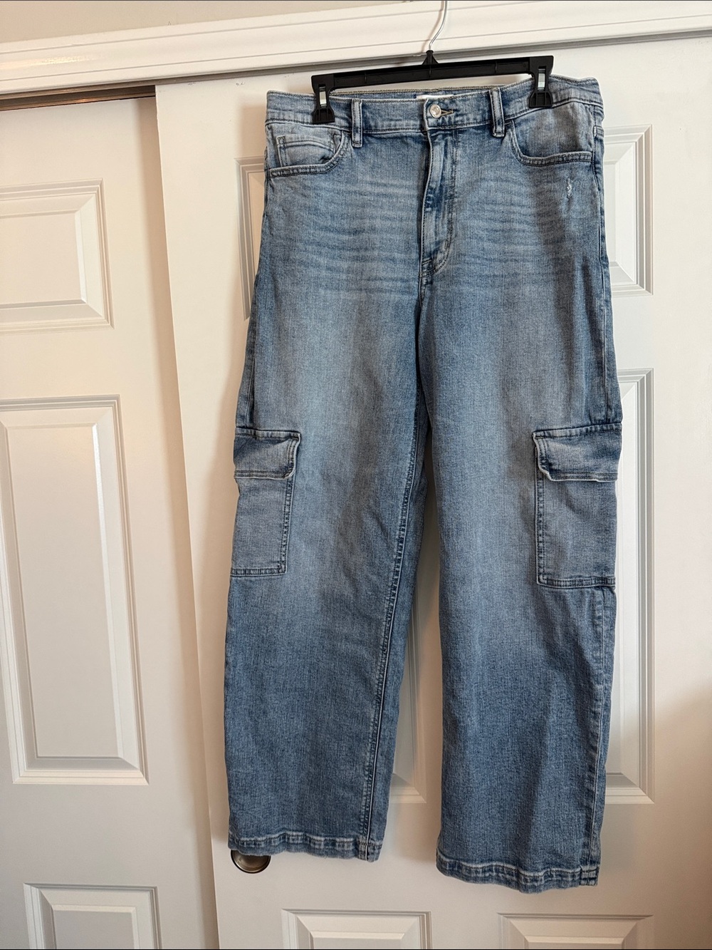 High-Rise Light Blue Women's Cargo Jeans
